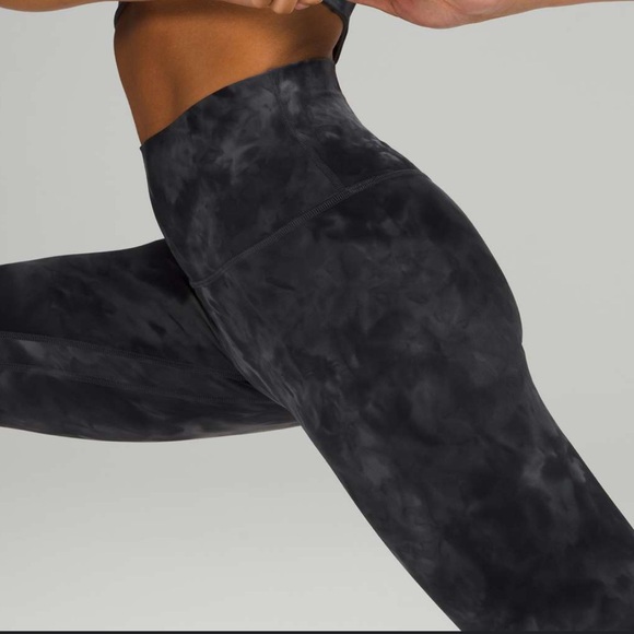 lululemon athletica Wunder Train 24in, 7/8 length - Picture 2 of 4